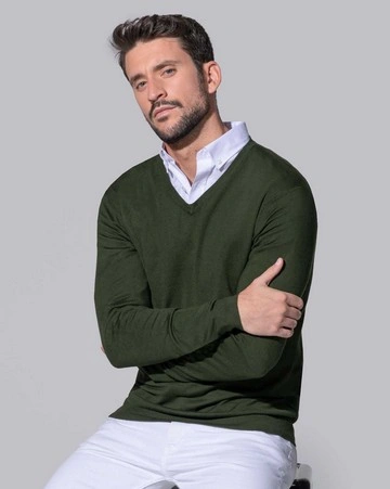 COMPRAR JERSEY DE HOMBRE SUAVE Y ENTALLADO DE CUELLO PICO REF WKBOSTON JHK