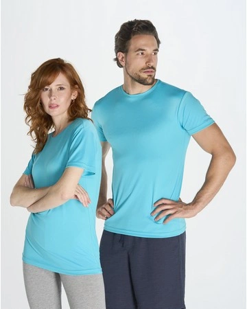Camiseta de alto rendimiento de poliester reciclado